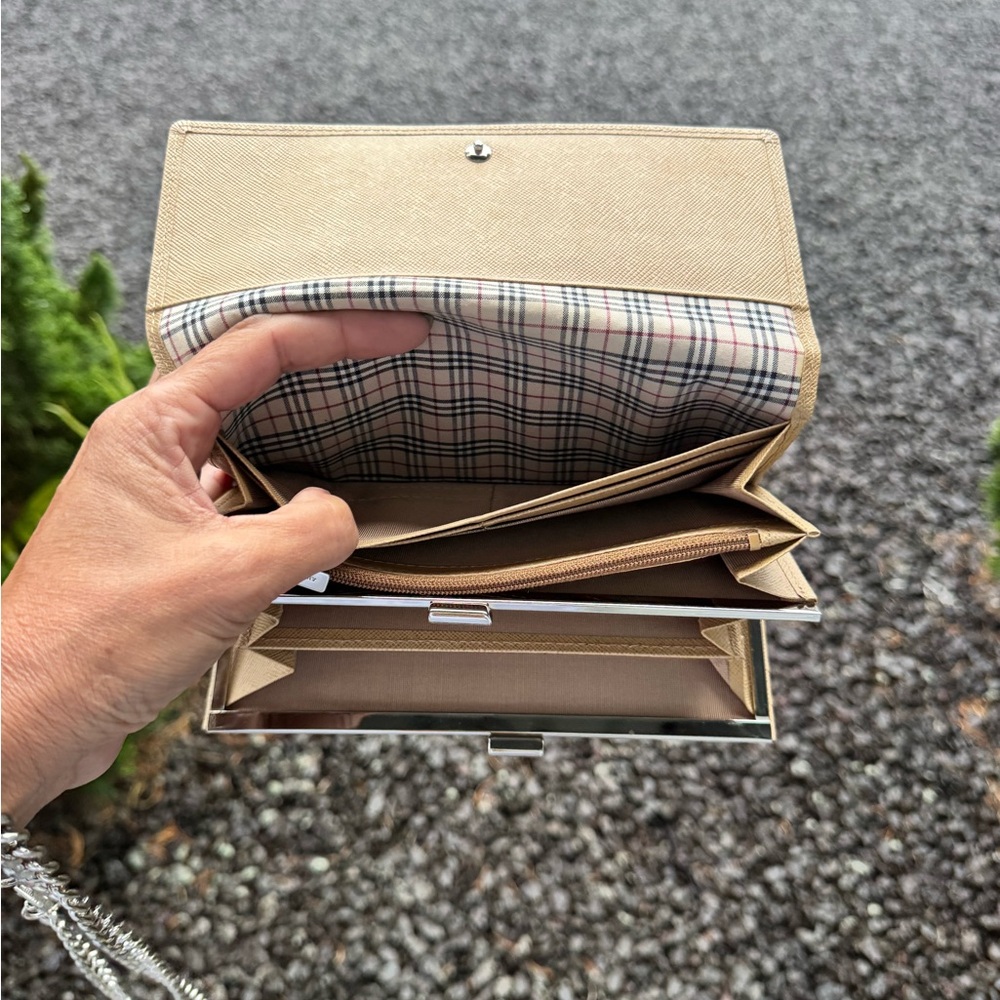 Burberry Check Lined Wallet on Chain (Unbranded Chain Included) - Picture 7 of 14